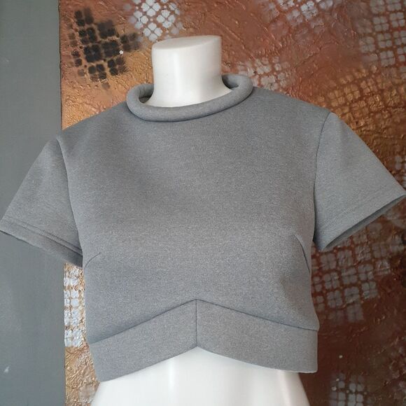 Minty Meets Munt Gray Women's Cropped Top - Picture 12 of 12